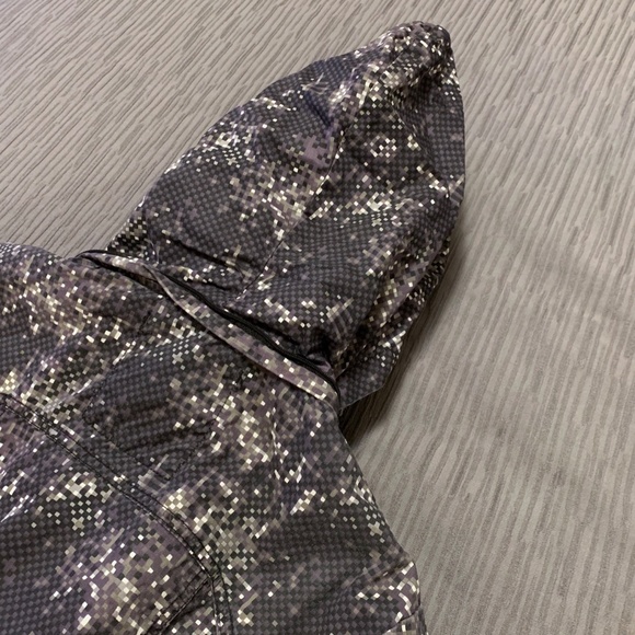 Bench Jacket - Picture 8 of 10